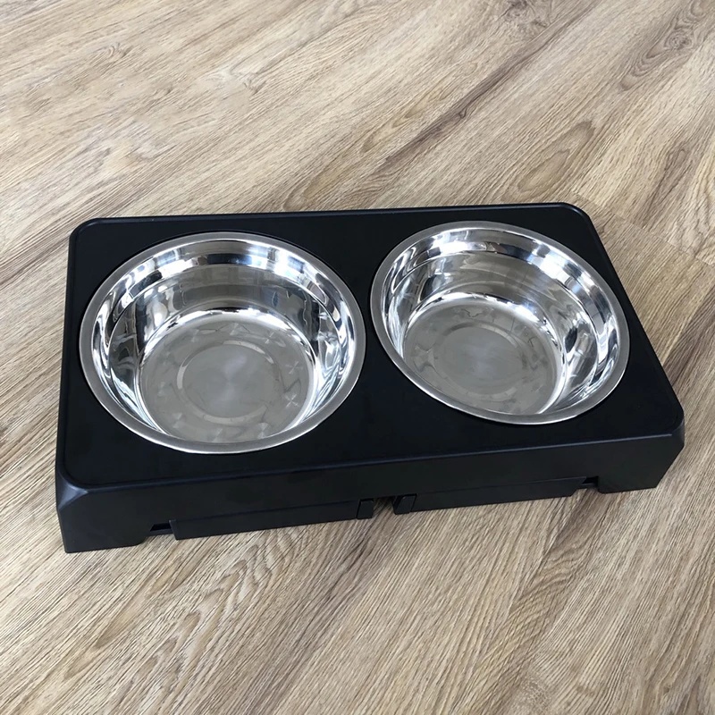ที่ให้อาหารสุนัขแบบปรับระดับได - Royal Canin Food Medium บทวิจารณ์และราคา